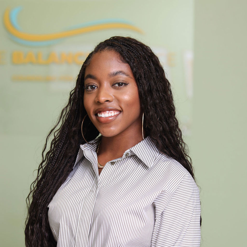 Symone Roberts, LPC-A <br/>Supervised by Regina Buchanan, LPC-S.<br>Virtual and In person sessions (by request)